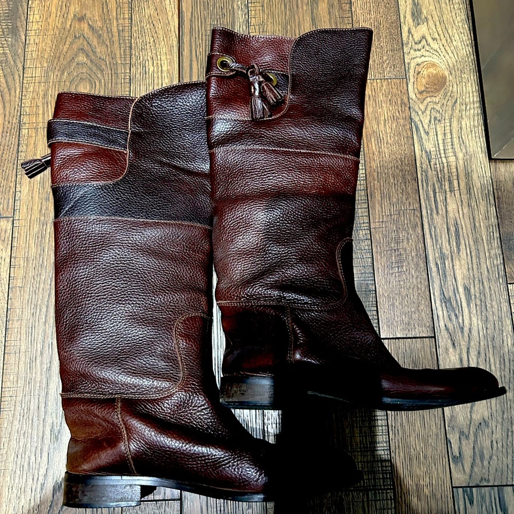 Faconnable Leather Knee High Boots Womens